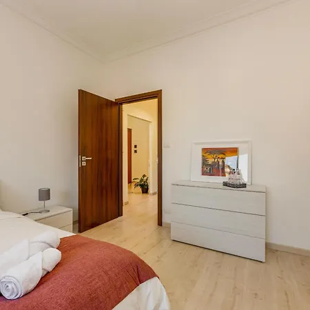 Italia Vicino Stazione Termini 民宿 罗马