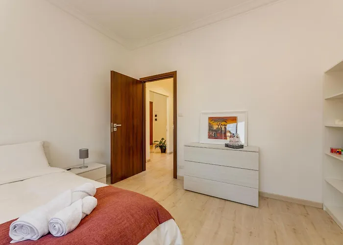 Italia Vicino Stazione Termini 民宿 罗马