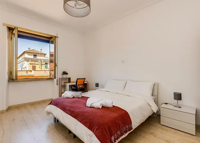 Italia Vicino Stazione Termini 民宿